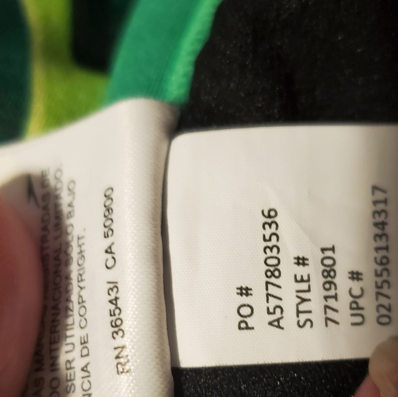 Size 28 Speedo endurance+ one piece swimsuit - Picture 12 of 13